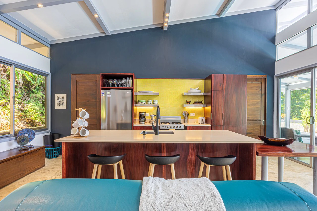 Uvita Ocean and Whale Tail View Modern Home on 3.64 Acres in Exclusive Enclave - Gallery image 50