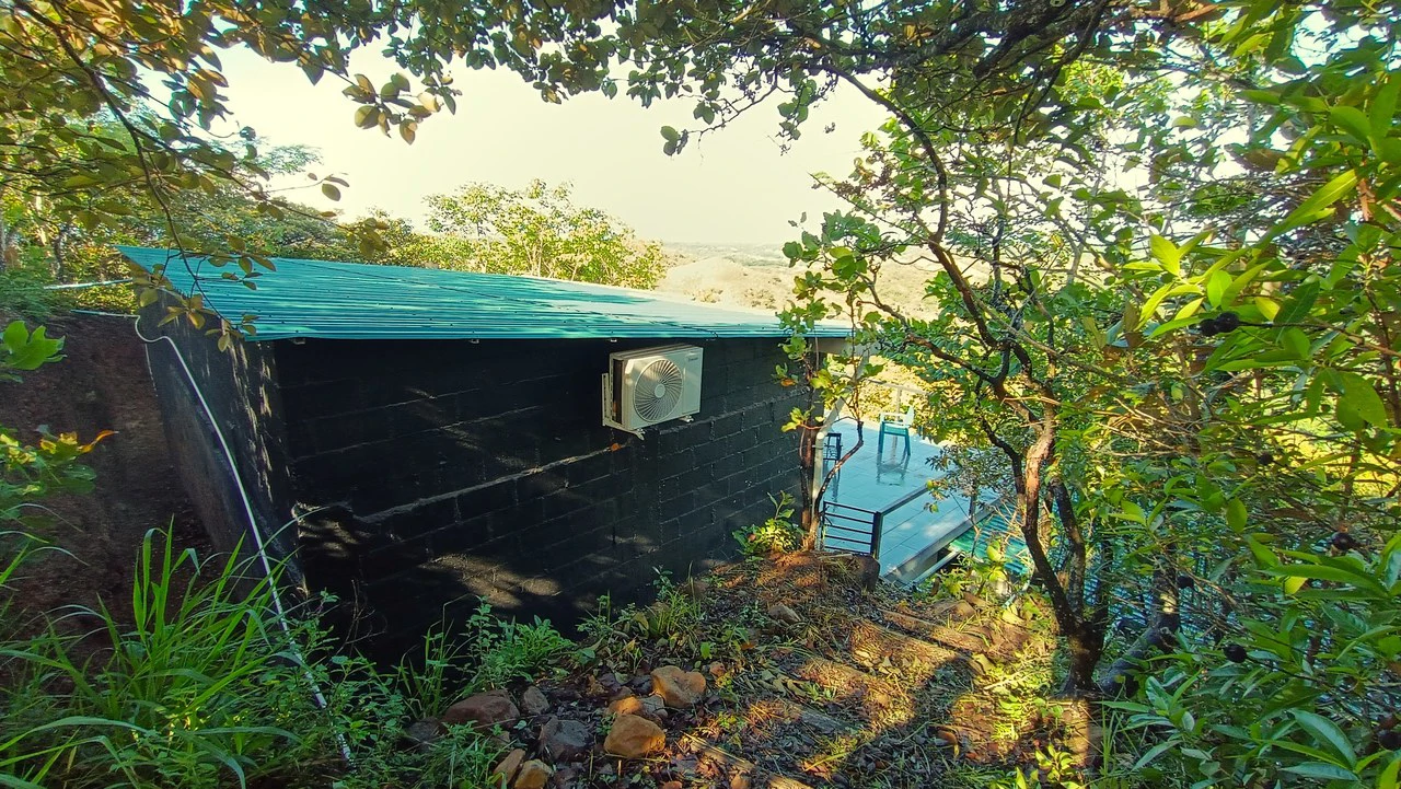 Hill top house with amazing sunset views GB0125: Peaceful Retreat with developing Potential: Property with 2 Homes and Panoramic Views in Guayabo de Bagaces - Gallery image 32