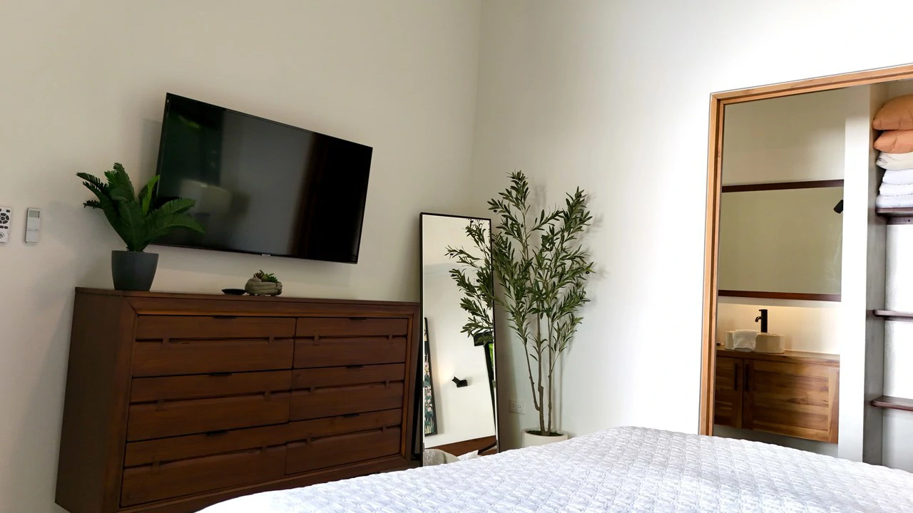 Walk-to-Everything Uvita Retreat | 3BR Home Minutes from the Beach - Gallery image 28