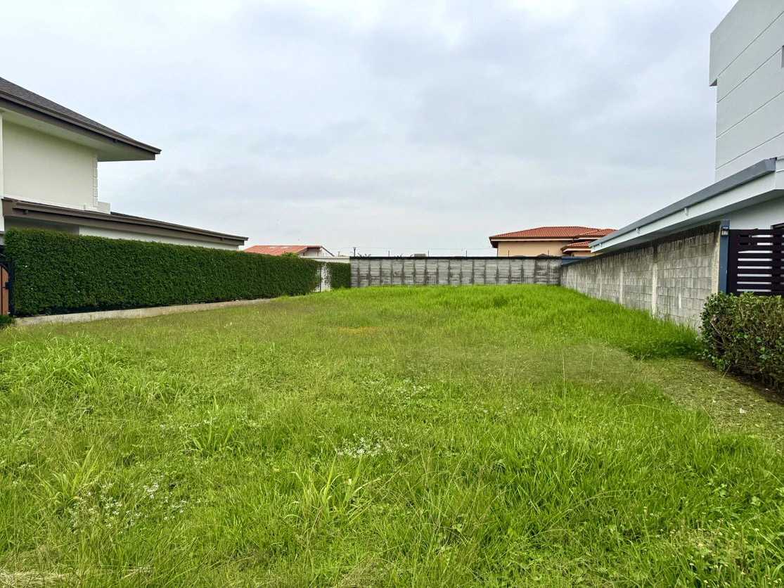 Venta de Lote Residencial en Santo Domingo de Heredia: Exclusive Residencial Durango - Gallery image 5