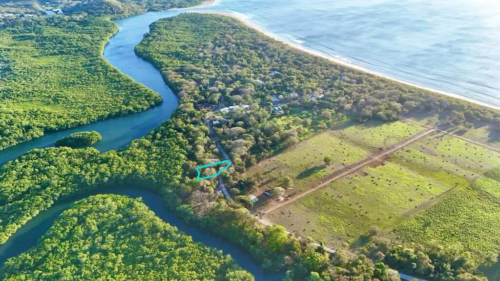 Build-Ready Lot: Palm Beach Estates