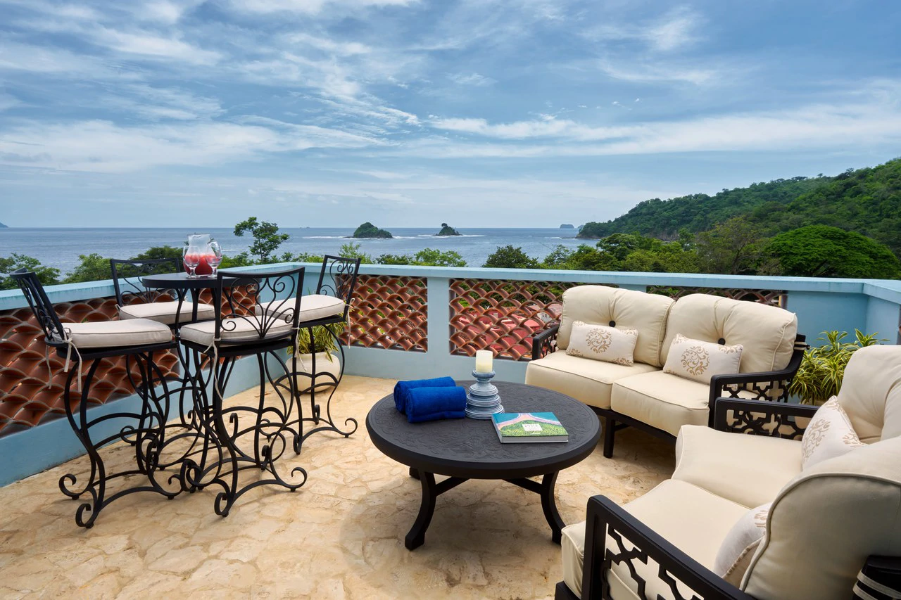 7 Calle La Ronda: Elegant 3-Story Ocean View Hillside Home in Las Catalinas - Gallery image 35