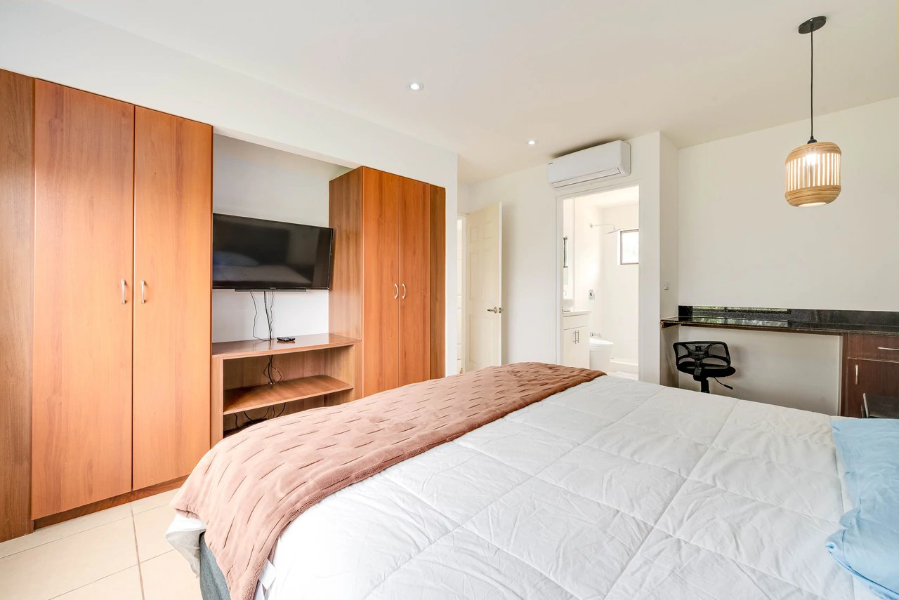 Las Palmas 201F: Turnkey 3-Bedroom Condo Near Tamarindo Beach - Gallery image 9