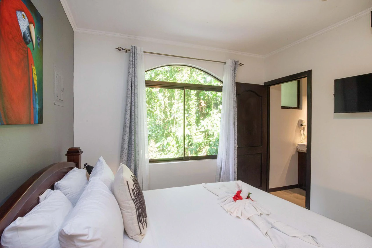 Manuel Antonio 3 bedroom- 3 bath with pool in Gated Development - Gallery image 65