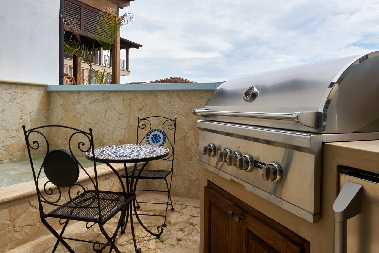 7 Calle La Ronda: Elegant 3-Story Ocean View Hillside Home in Las Catalinas - Gallery image 39