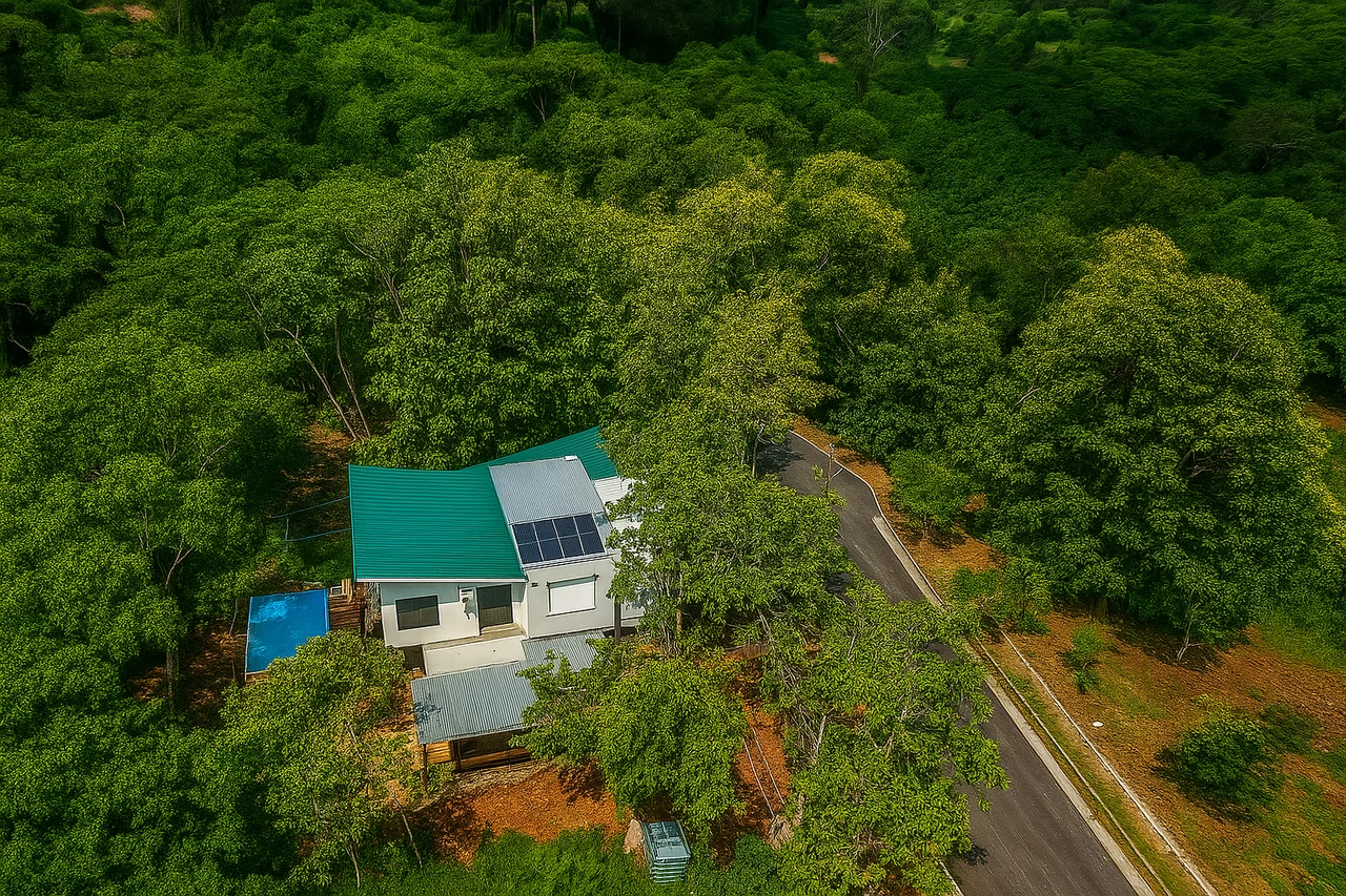 Jungle Retreat with Modern Comforts Near San José – $345,000: Tropical Retreat with Jungle Views - Gallery image 16