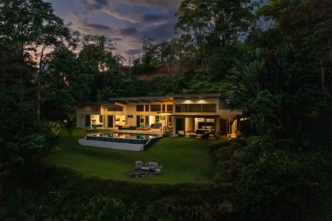 Villa La Luna Gated Estate, Mountainside Home and Whale Tail Views: Mountain House For Sale in Escaleras - Gallery image 10