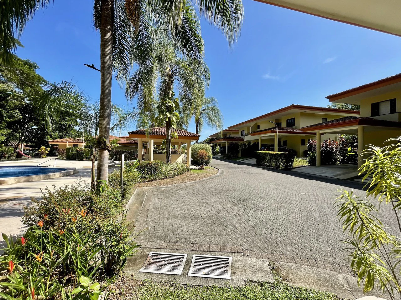 Your Ideal Townhouse in Sitio de Ensueño, Garabito   ️ Costa Rica - Gallery image 12