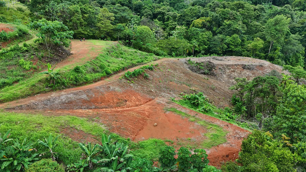 Near the Coast Home Construction Site For Sale in Pavon - Gallery image 7