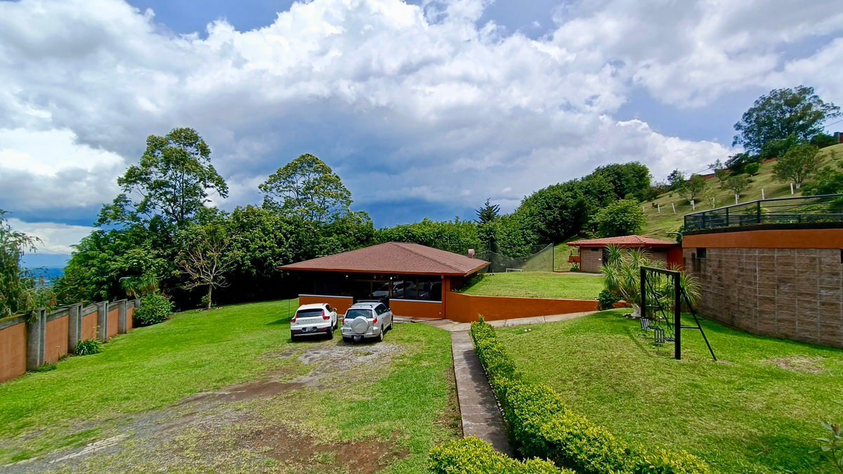Finca doña Flory: Property with incredible views in Santa Barbara, Heredia - Gallery image 39