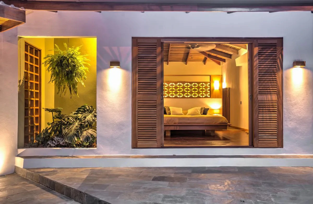 ID 1073: Villa Cabu - Luxury Airbnb Rental with Pool in Playa Chiquita - Gallery image 11