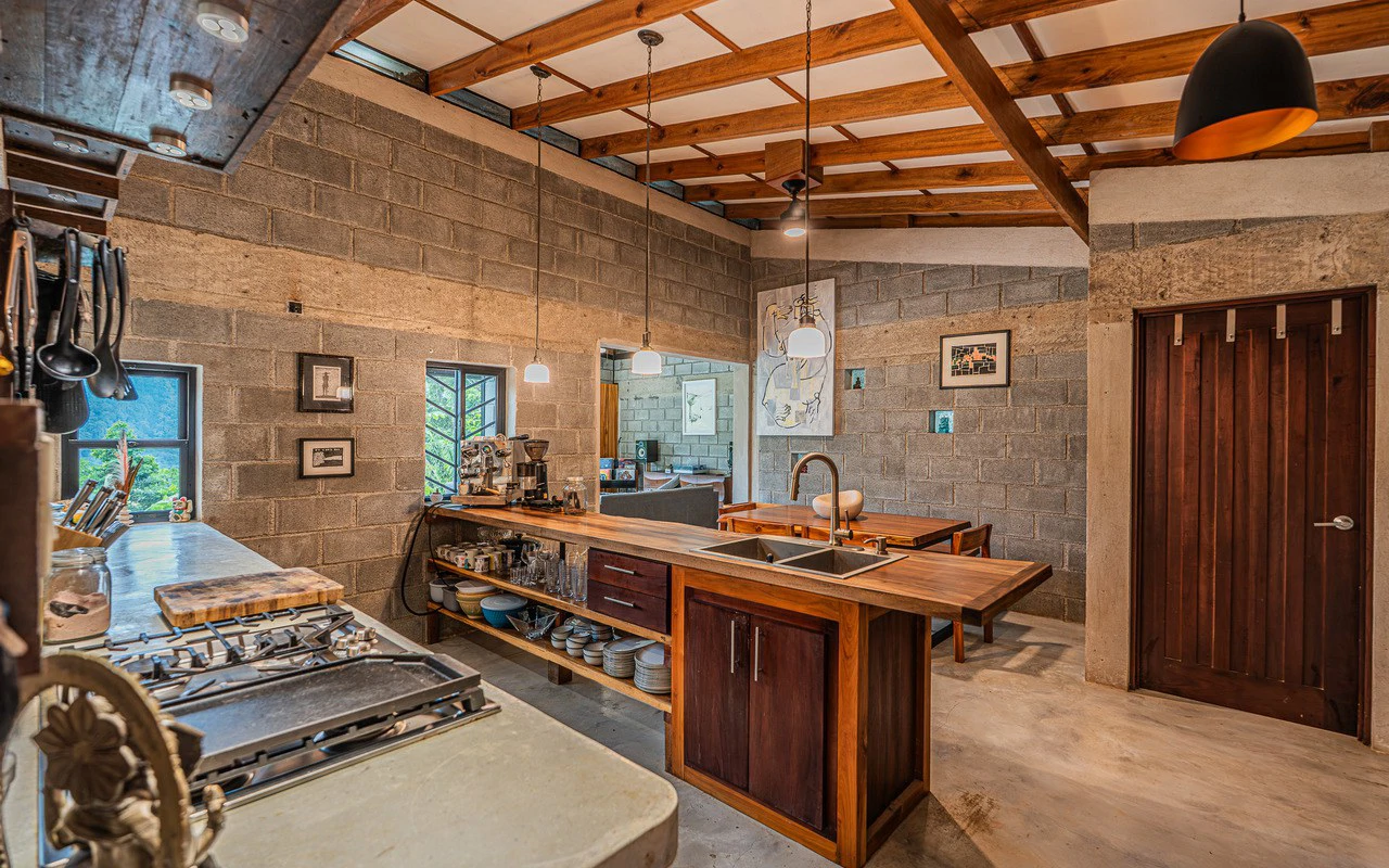 Off Grid Luxury Estate Micro Regenerative Homestead Tinamastes - Gallery image 19