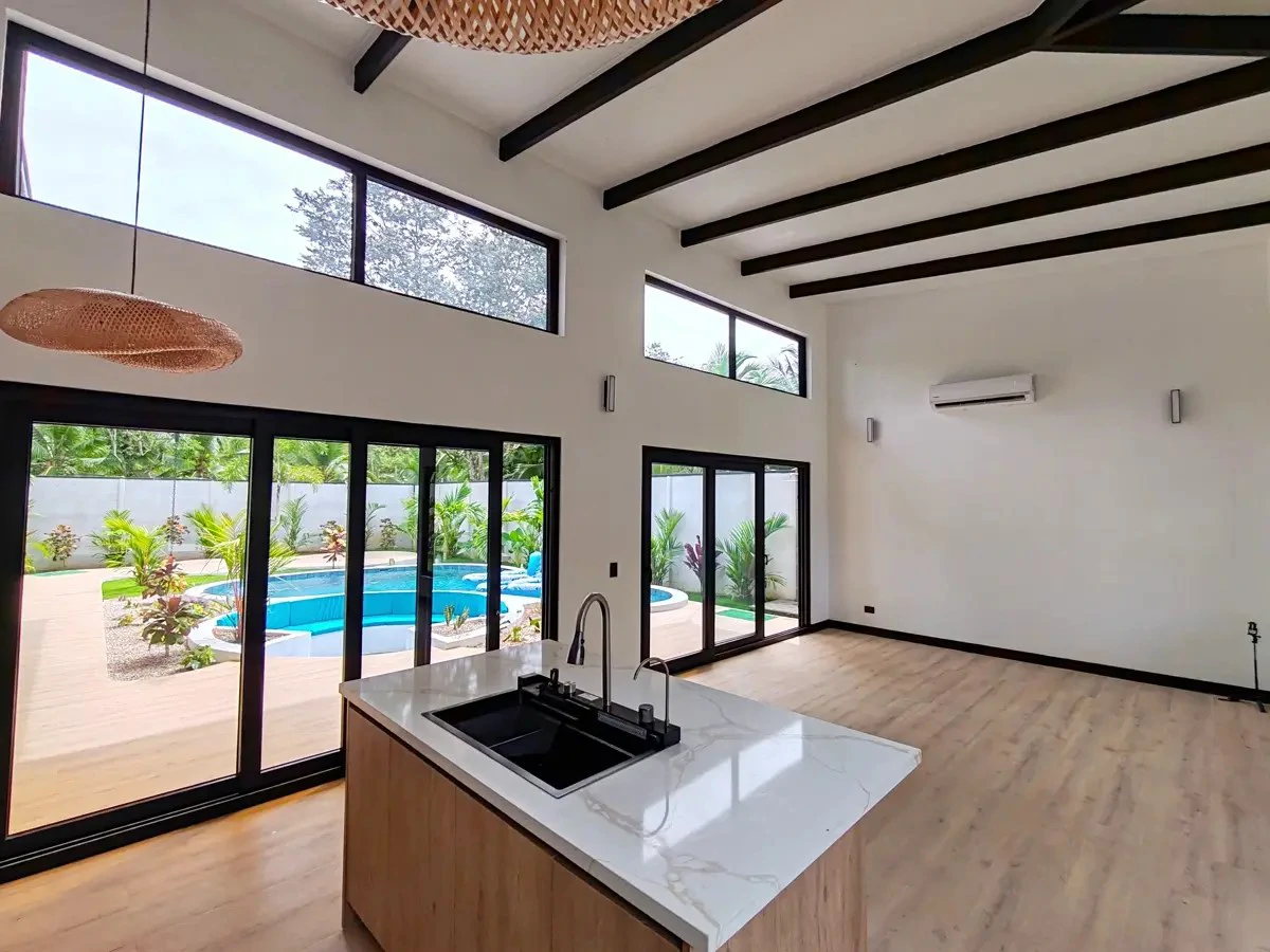 ID 1054: Playa Negra Guest House - Modern 2 Bedroom Home with Pool - photo 7