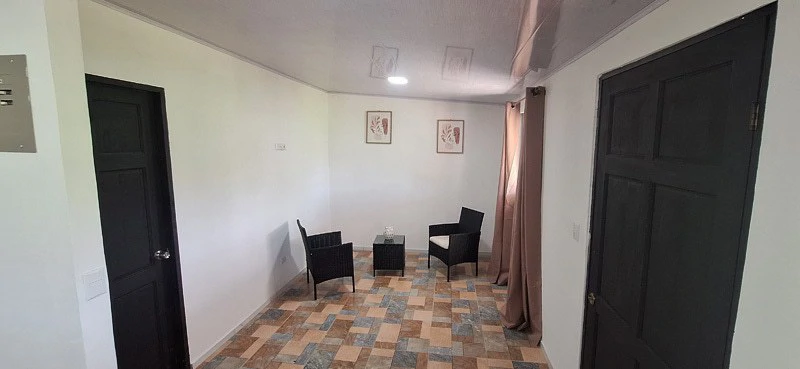 Versatile Commercial Property with Excellent Expansion Potential Quepos - Gallery image 8