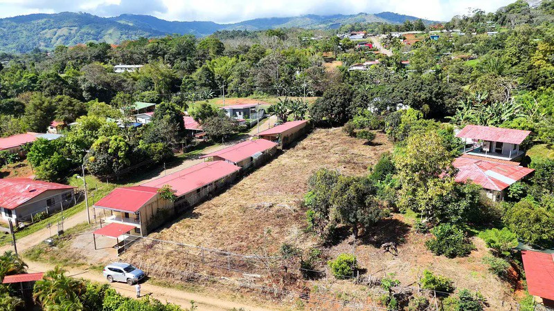 Home Construction Site For Sale in Barrio El Hoyon - Gallery image 11