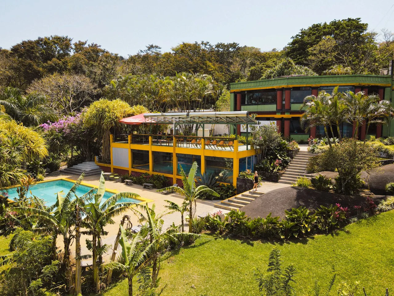 Lake Arenal Hotel & Resort: Well established Hotel overlooking Lake Arenal