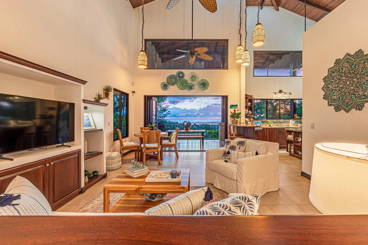 Luxurious Coastal Retreat with Ocean Views in Uvita, Costa Rica - Gallery image 42
