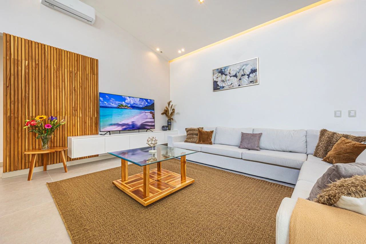 Luxury, Comfort & Investment Potential – Ocean-View Home in Uvita - Gallery image 14