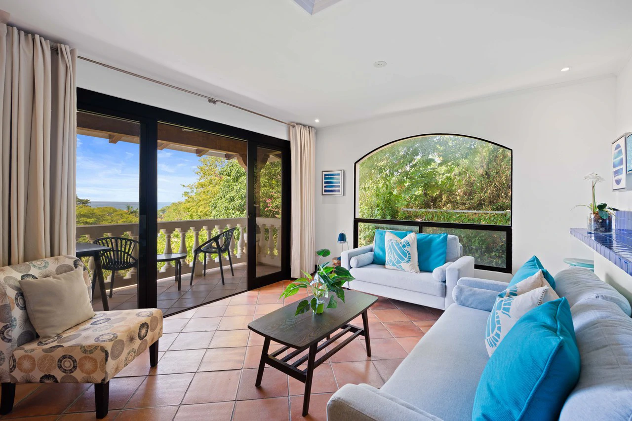 Tres Vistas Marina Real: Stunning 3BR Penthouse with Ocean & Marina Views - Gallery image 2
