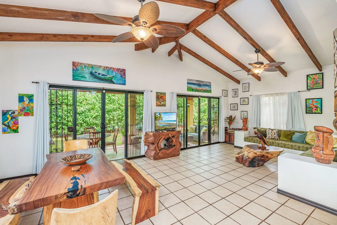 Iguana Villas #6: Upgraded, Furnished Villa Steps from Playa Blanca - Gallery image 11
