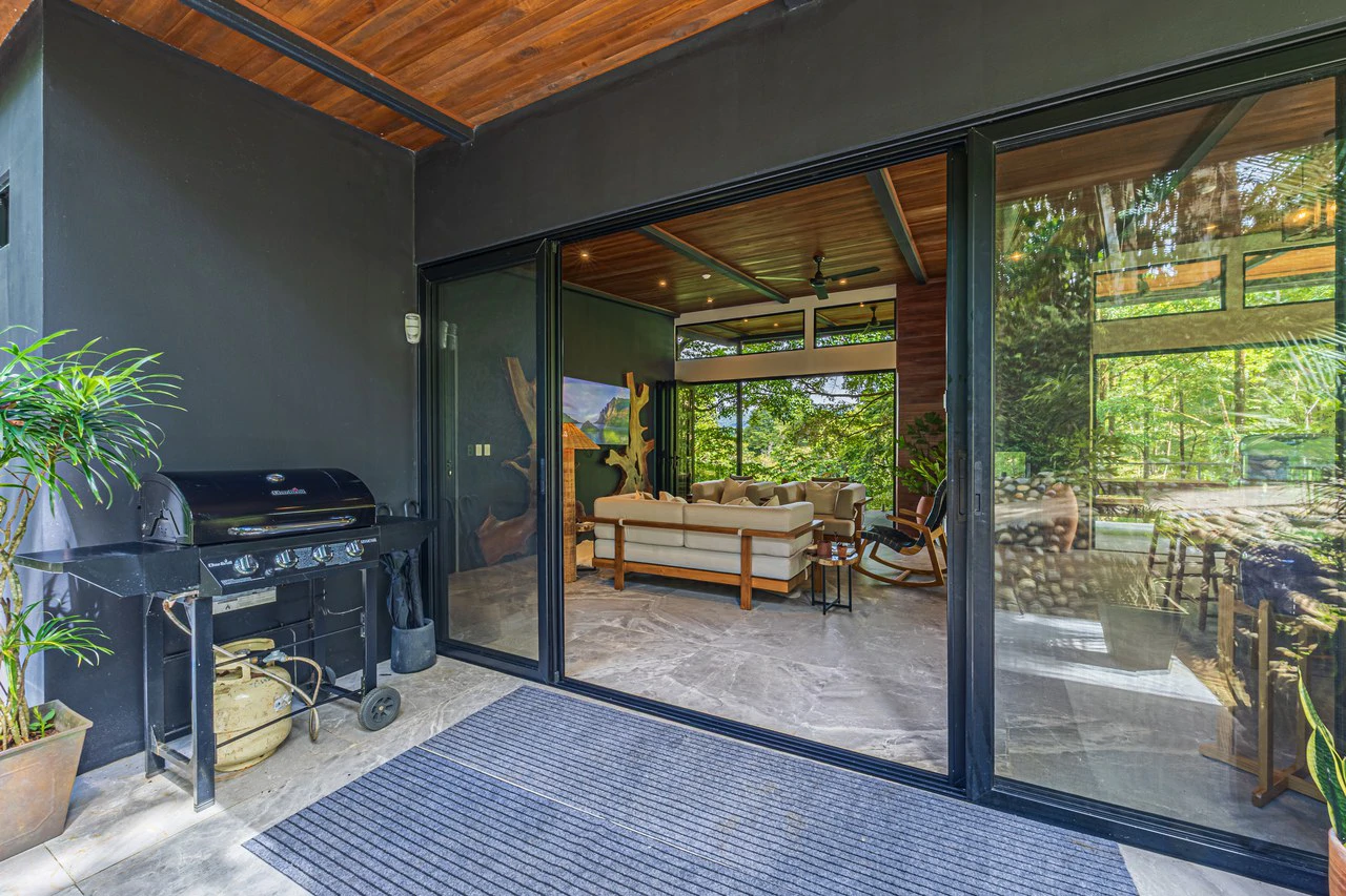 La Sombra Villas: Where Nature Meets Comfort in Tinamates! - Gallery image 38