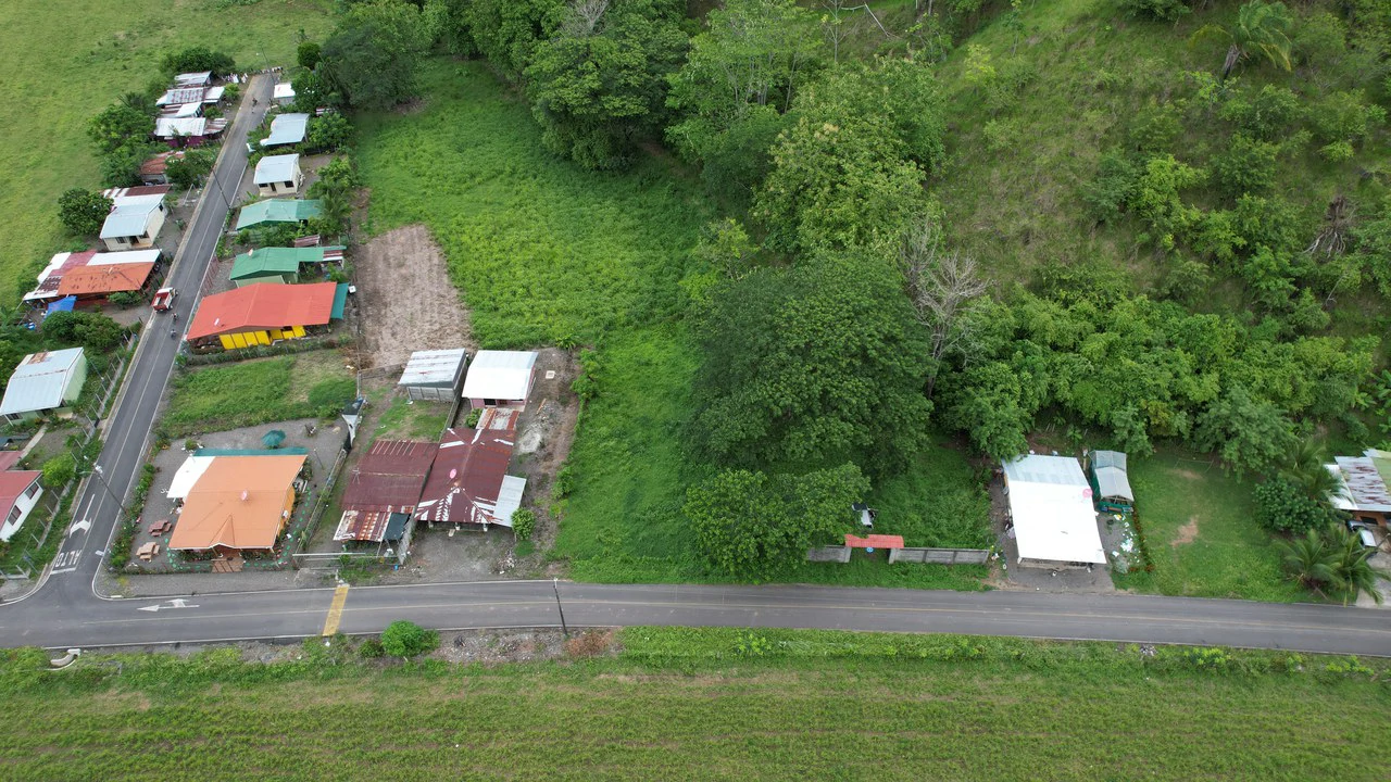 Finca Linda vista: Property for sale with flat land and small mountain with terrace to build and incredible views - Gallery image 2