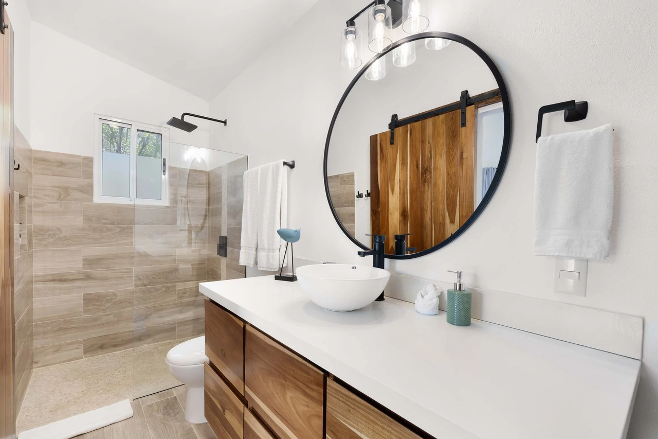 The Haven: Spacious Home + Private Casita in Gated Mar Vista Community - Gallery image 44