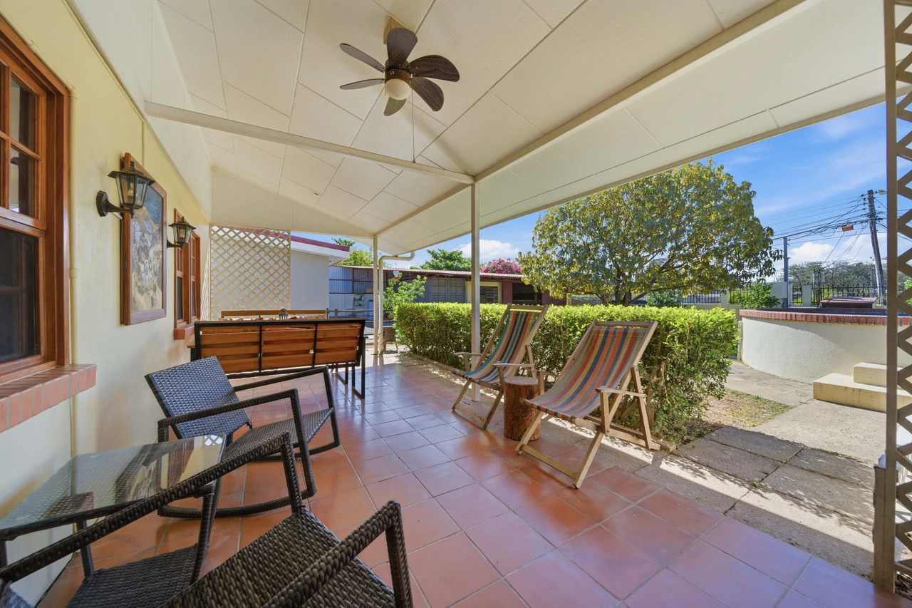 The Jewel of Sardinal: Income, Lifestyle, and Opportunity in One Exceptional Property - Gallery image 14