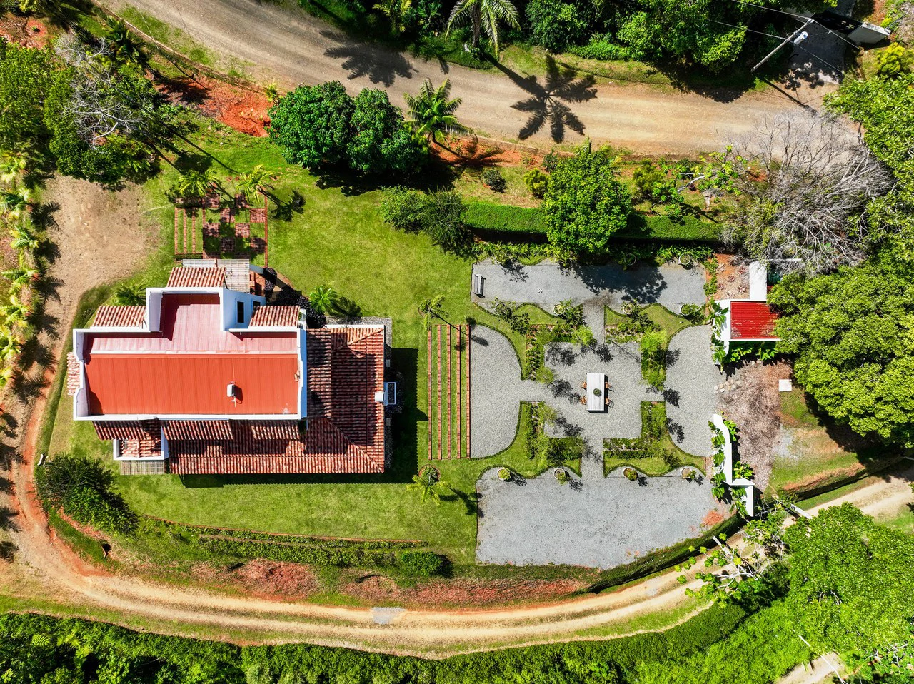 Custom Built Home in Dominical with 2 Building Sites in Costa Verde Estates - Gallery image 35