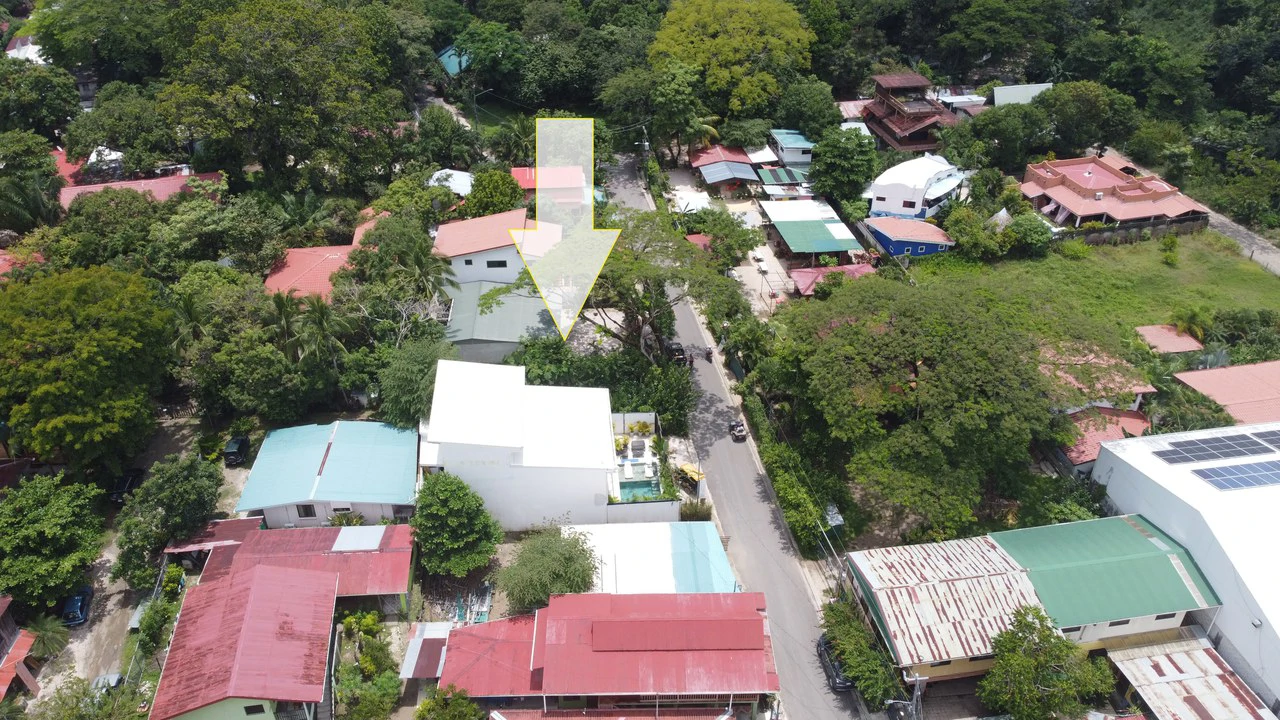 Lote Central Right in the Heart of Samara: Near the Coast Home Construction Site For Sale in Playa Samara - Gallery image 4