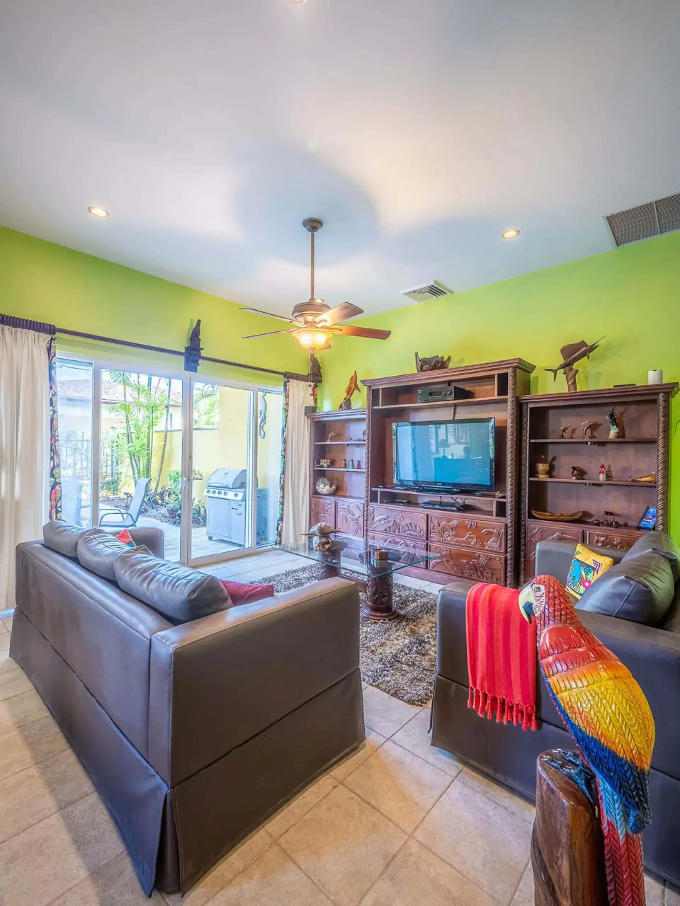Peaceful and Secure 3BR Condo with Private Pool in Las Lomas - Gallery image 14
