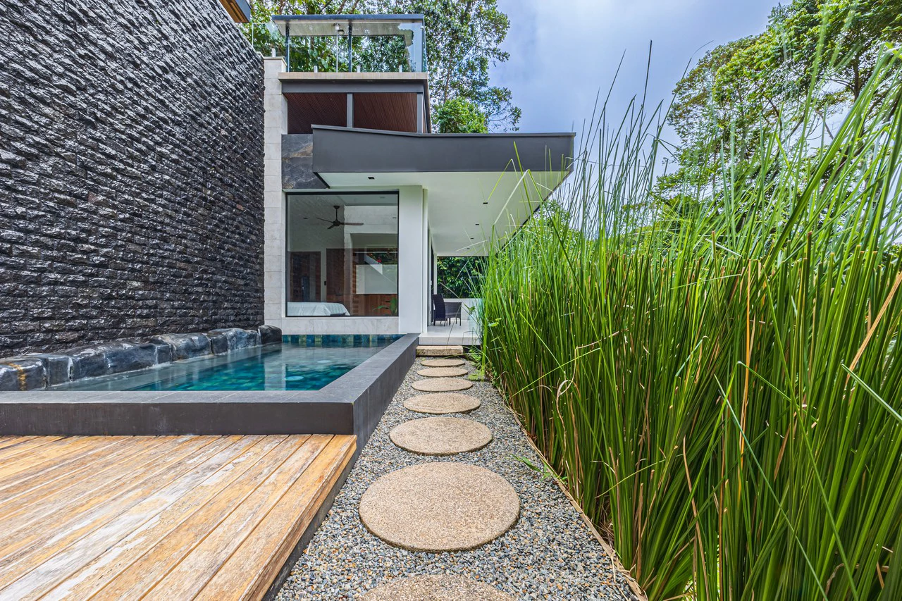 Casa Koules: Architectural 5-Bedroom Oceanview Estate in Prestigious Costa Verde Estates - Gallery image 62