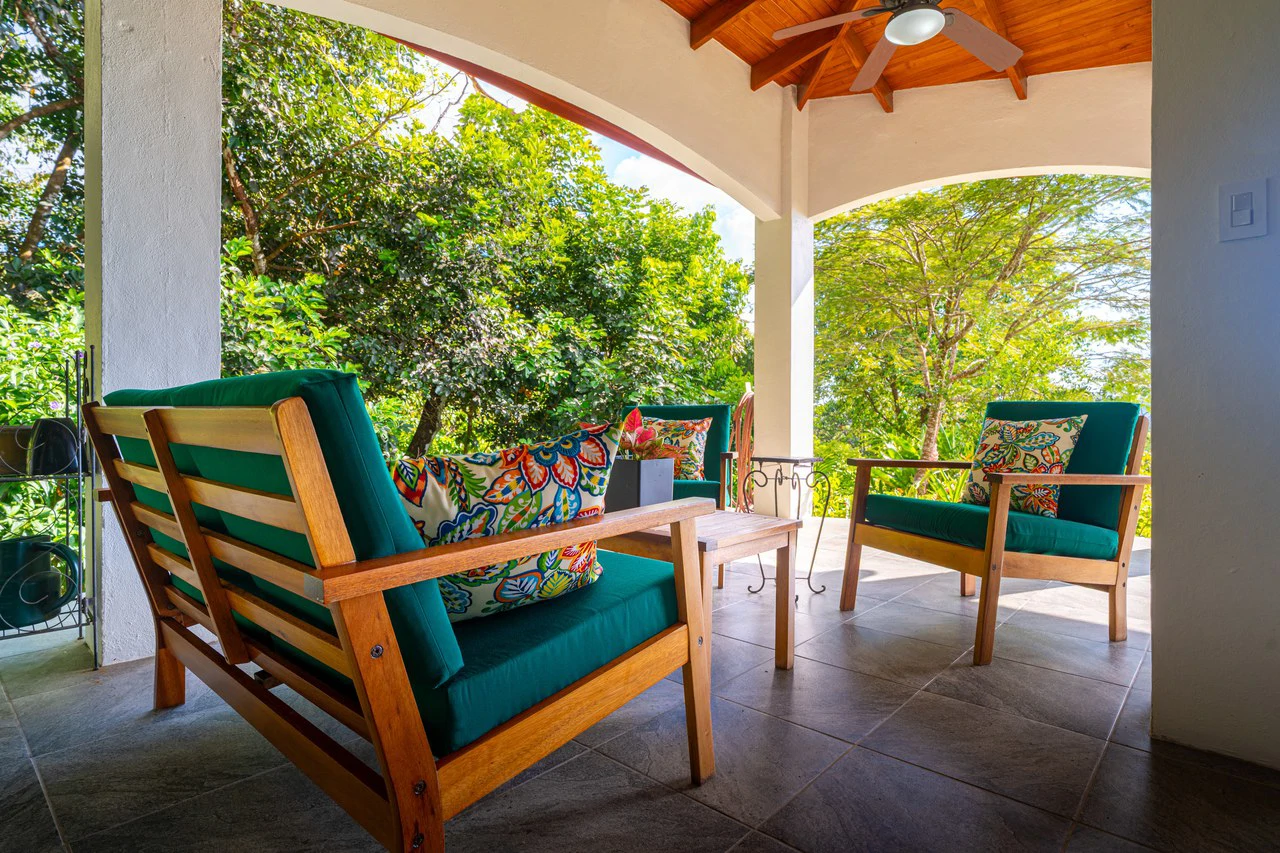 Villa Allamanda: Privacy Galore, Ocean, Jungle and Mountain Views - Gallery image 33