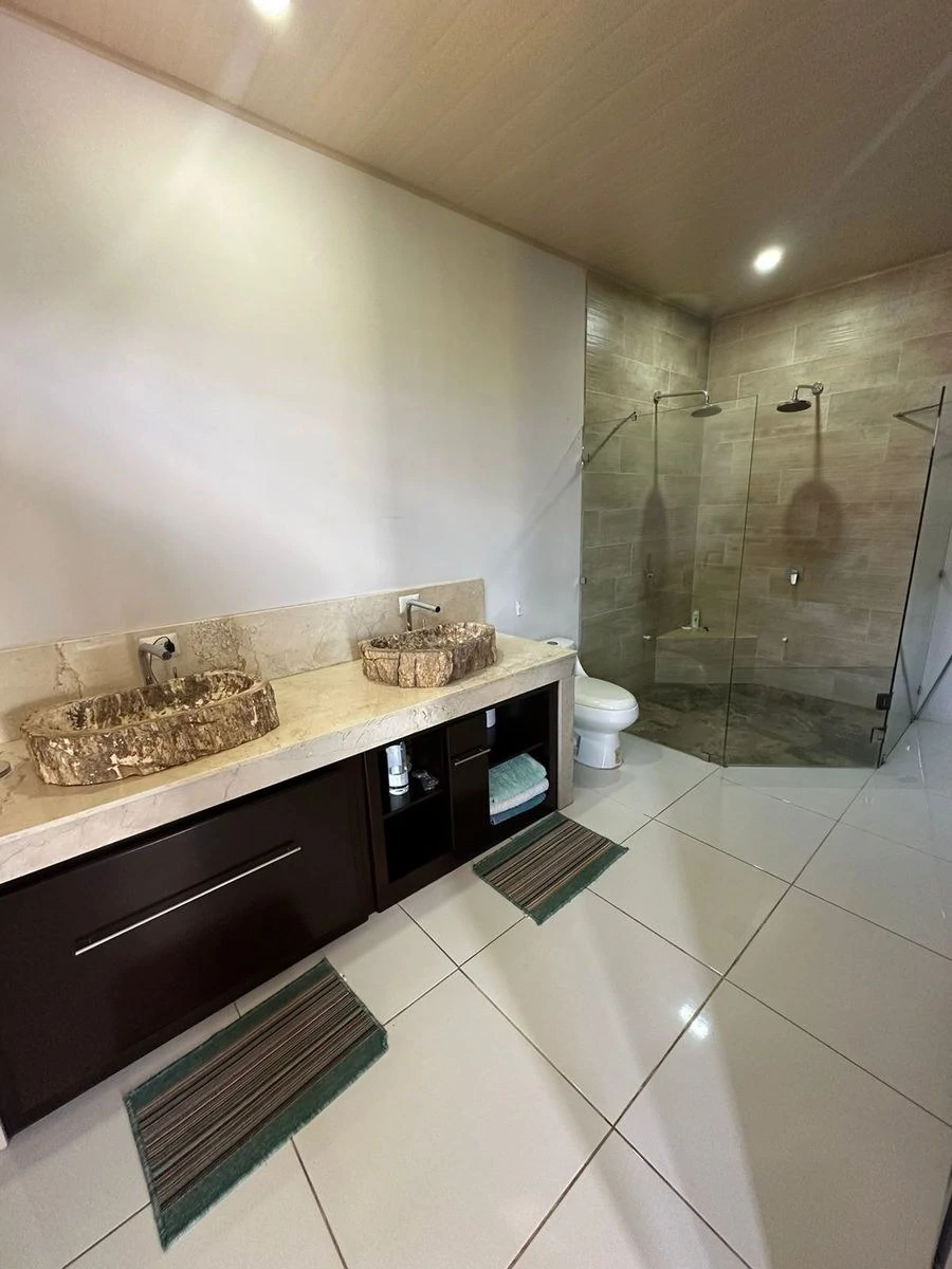 Panoramic Valley View Home with Direct Mount Chirripo Views Near San Isidro - Gallery image 16