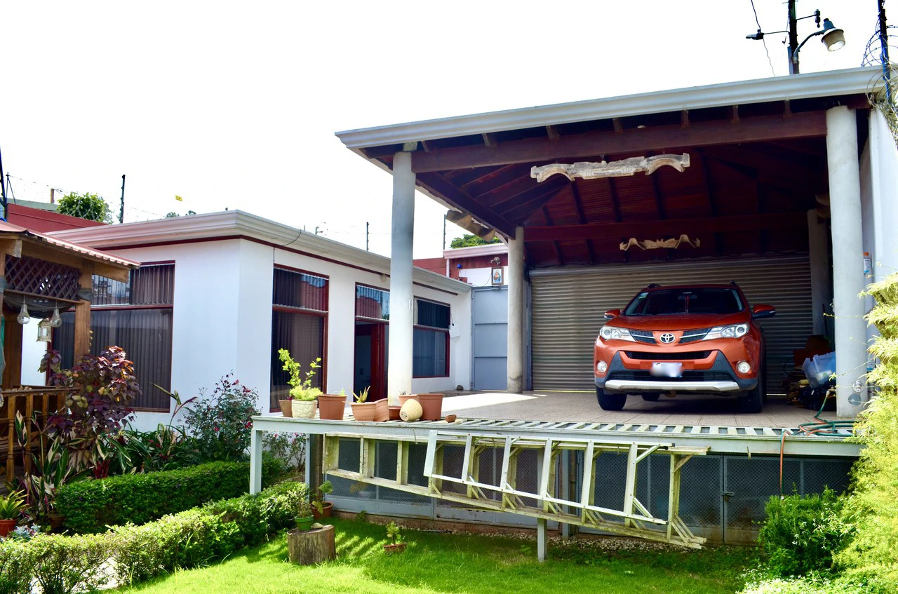 Beautiful one story house in San Luis, Santo Domingo, Costa Rica - Gallery image 11