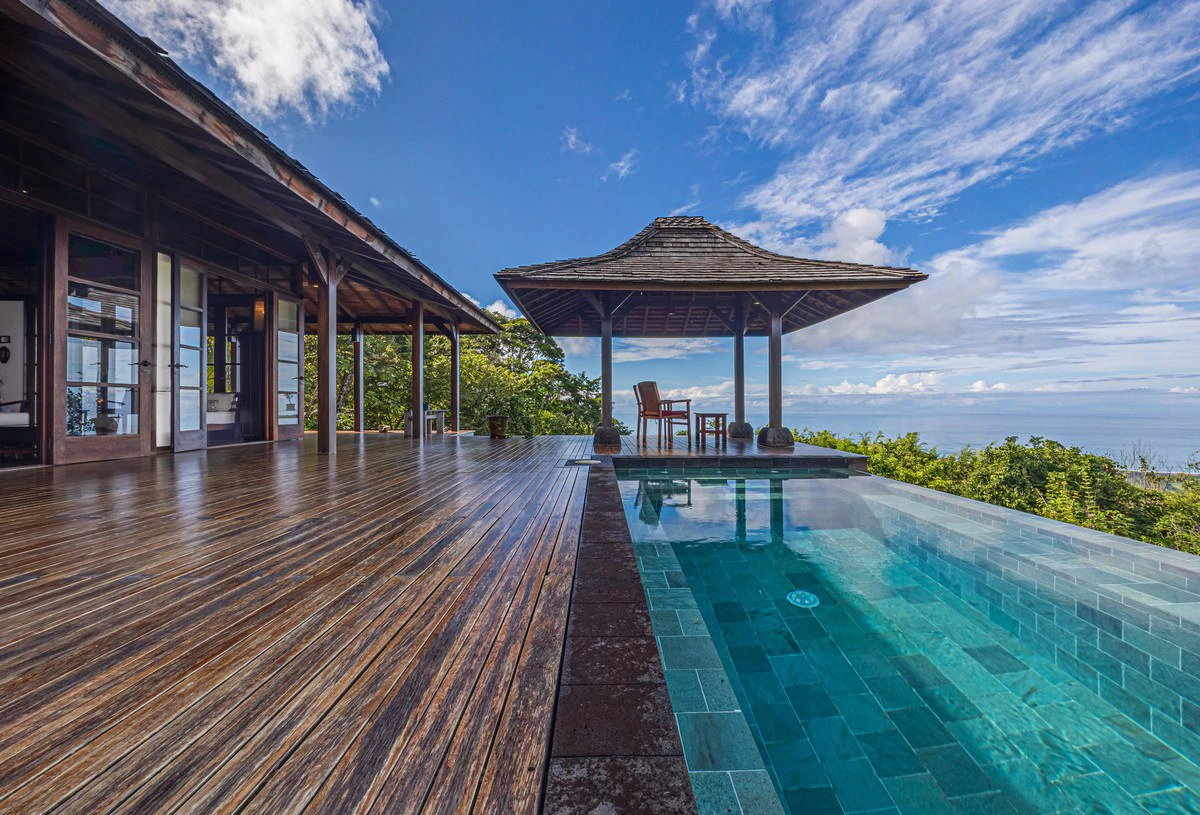 1.37 ACRES – 2 Bedroom Bali Style Home With Pool And THE BEST Ocean View!!!!! - Gallery image 7