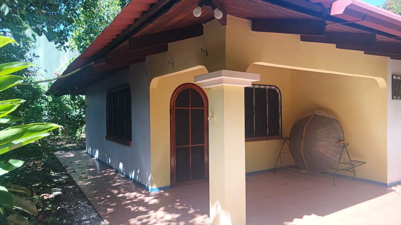 Private Home with Apartment, Pool, and Tropical Garden for Sale in Playas del Coco - Gallery image 20