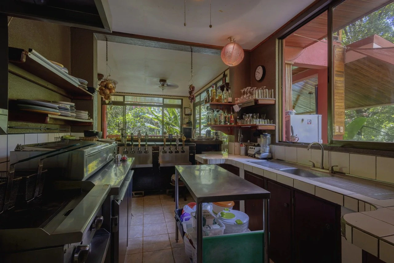 The Butterfly Brewery: $795,000 USD (NEW PRICE!) for this established business opportunity. - Gallery image 8