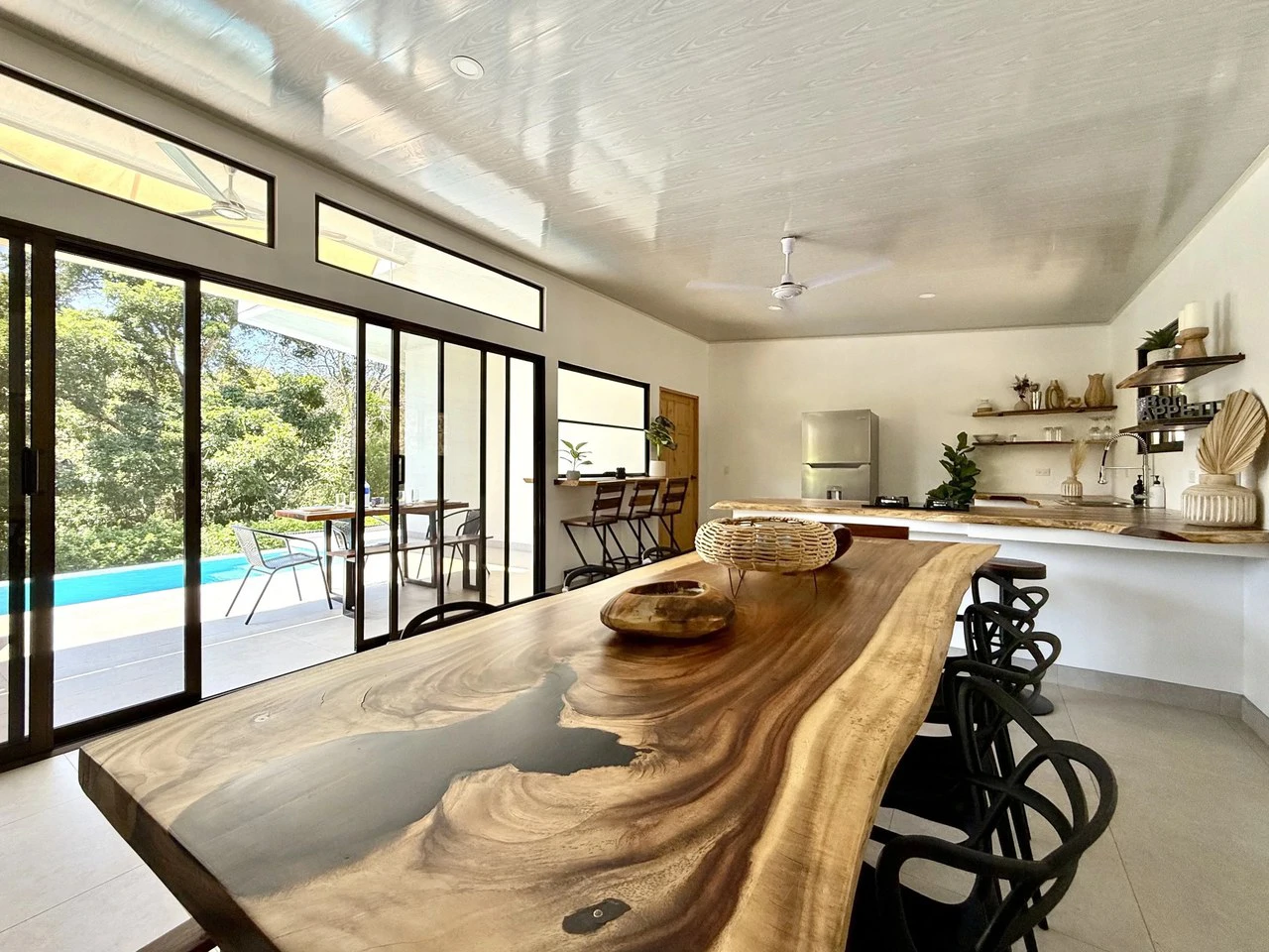 CASA BRISA ABIERTA: Turnkey Tropical Living on the Edge of Cobano $349,950 USD - Gallery image 18