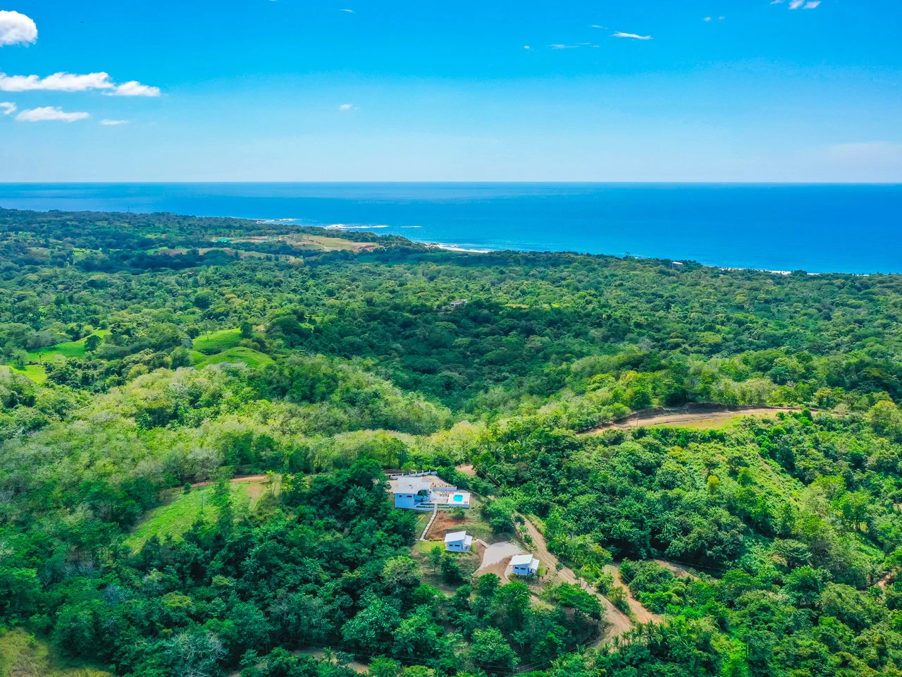 Casa Bella Vista: Brand New Hilltop Ocean View Home - Gallery image 7