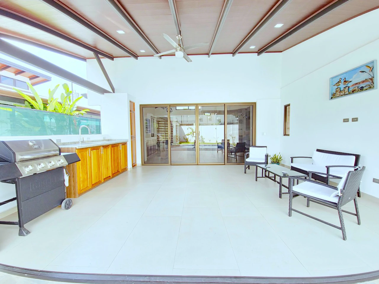 Price Reduced - Modern Oasis Near Uvita: Contemporary Living with Pool & Privacy - Gallery image 48