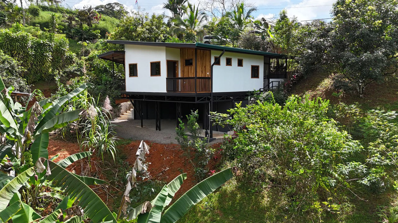 Casa Armonia: Affordable Home For Sale in Platanillo