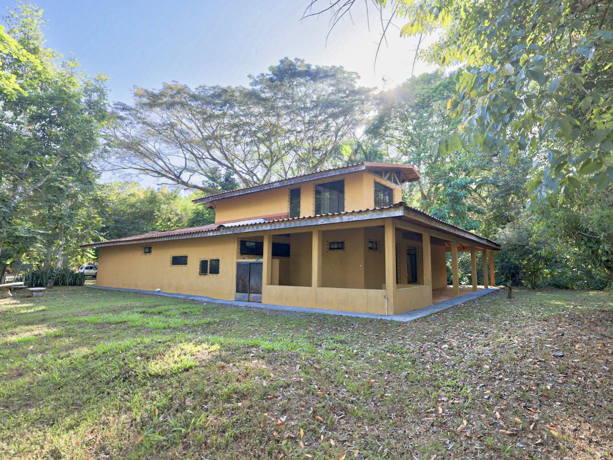 Beautiful Home and Property in Puerto Jiménez Osa Peninsula - Gallery image 3