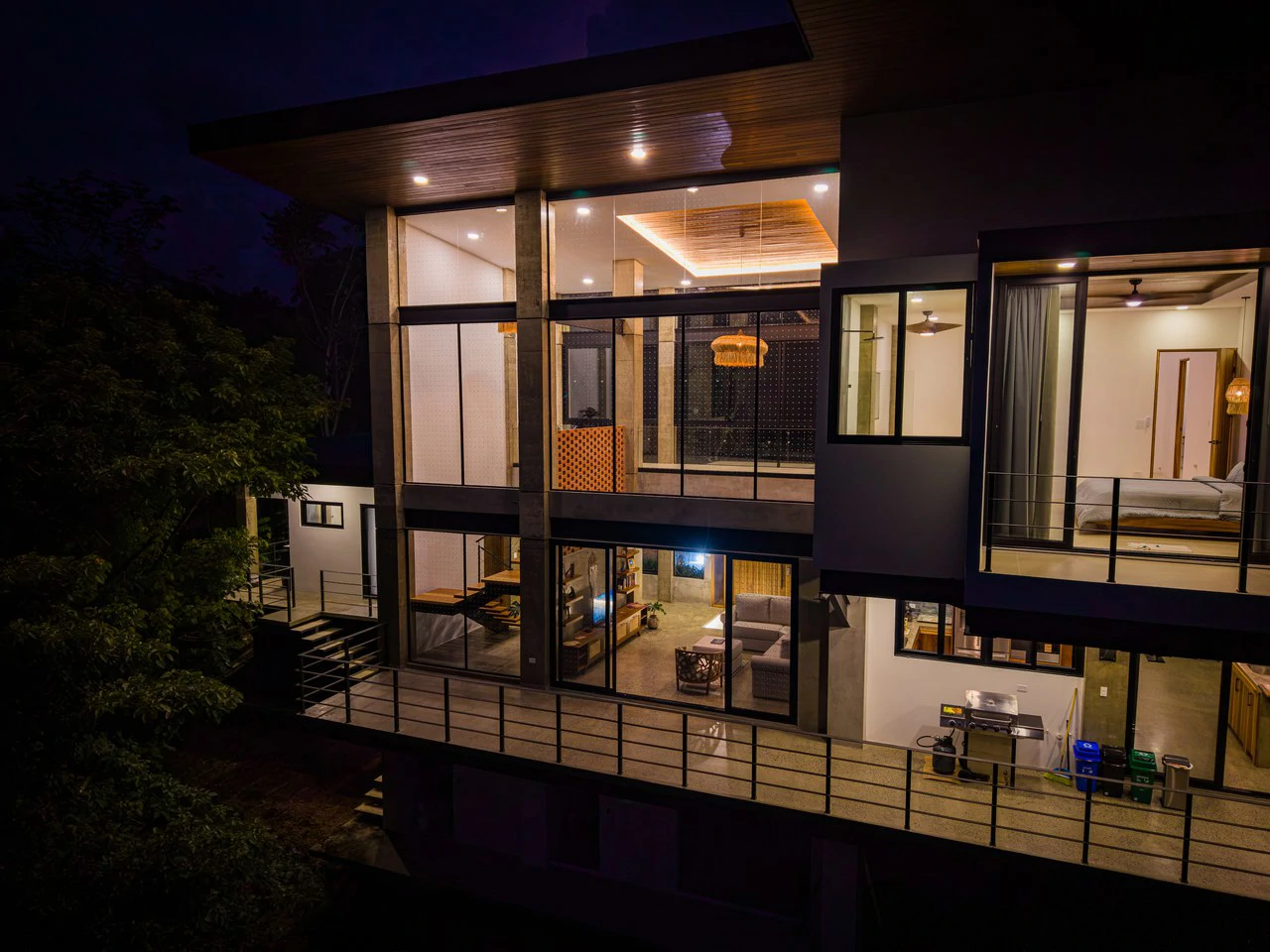 Casa Las Brisas Stunning Whale’s Tail Ocean View Home in Uvita - Gallery image 54