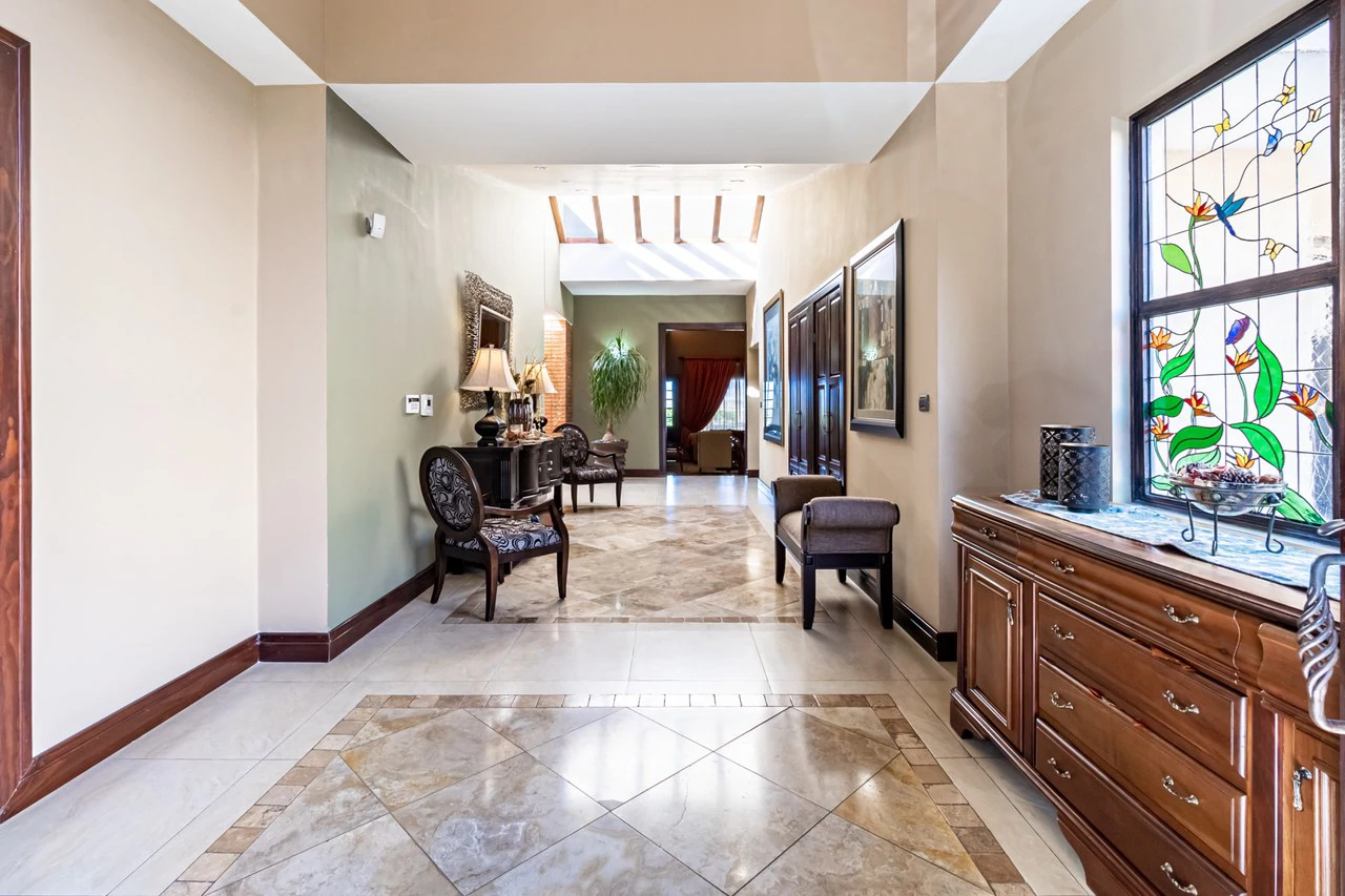 House For Sale in Guachipelín - Gallery image 8