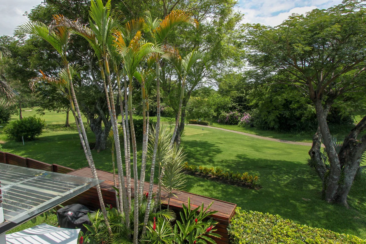 Modern Golf Course Haven: Spectacular Home in Valle del Sol, Santa Ana - Gallery image 32