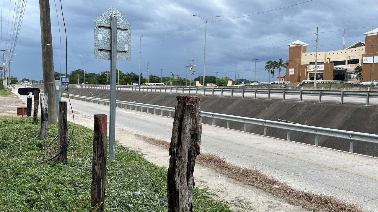 Commercial property for sale in Liberia center in front of the Mall on the main Inter american highway # 1 - Gallery image 9