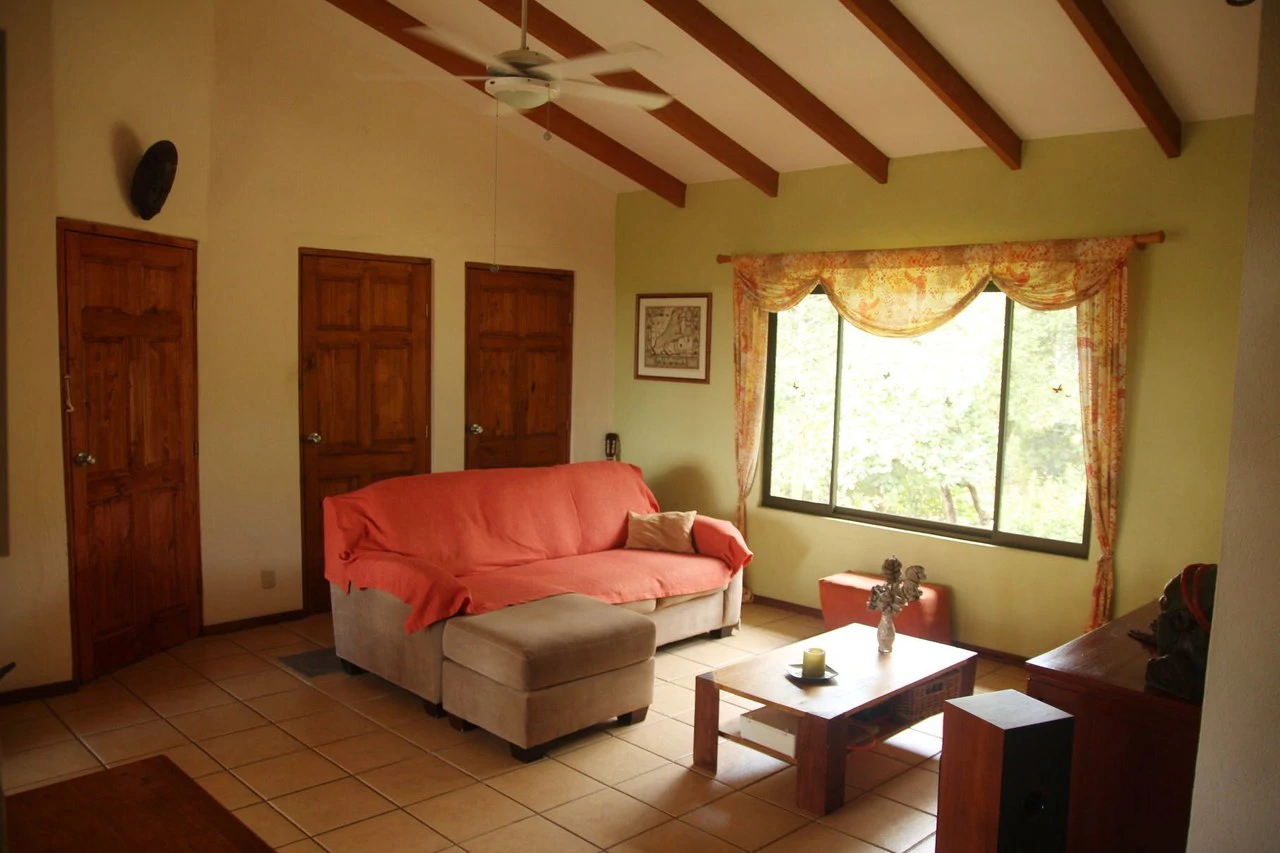 Small Mountain Hotel with camp ground: Charming B&B for Sale in the Mountains of Curubandé, Guanacaste – Nature, Tranquility, and Profitability in One Place. - Gallery image 3