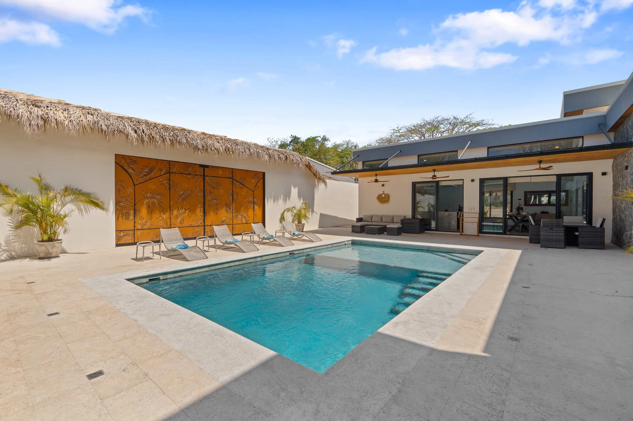 Casa Guacamaya Roja: Luxury Home in Playa Grande - Gallery image 87