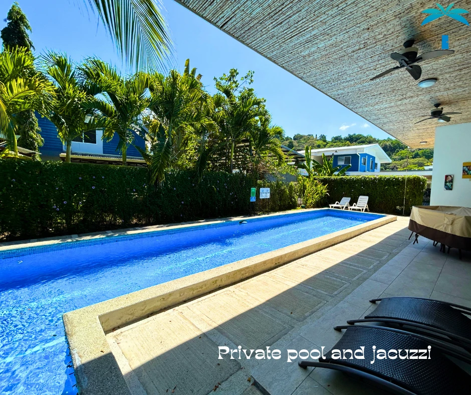 Beach-house for sale in gated community Puntaleona